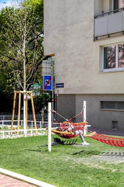 Elkészült Bécs első szabadtéri \"nappalija\"